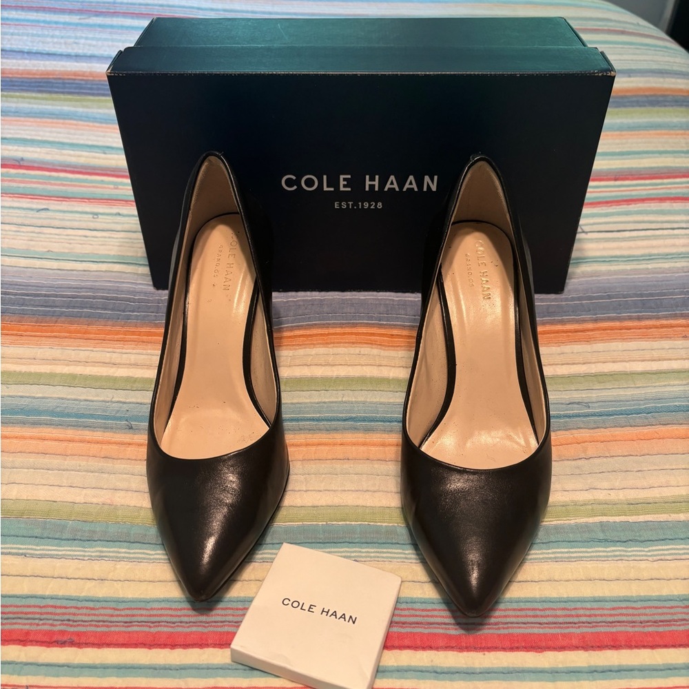 Cole Haan Black Leather Heels, sz 7